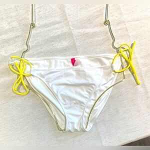 NWOT - Victoria's Secret White Adjustable Bikini Bottom
